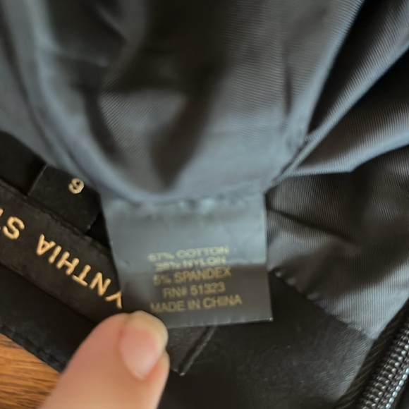 Cynthia Steffe Black Pencil Skirt Size 6 New Without Tag - Picture 7 of 9